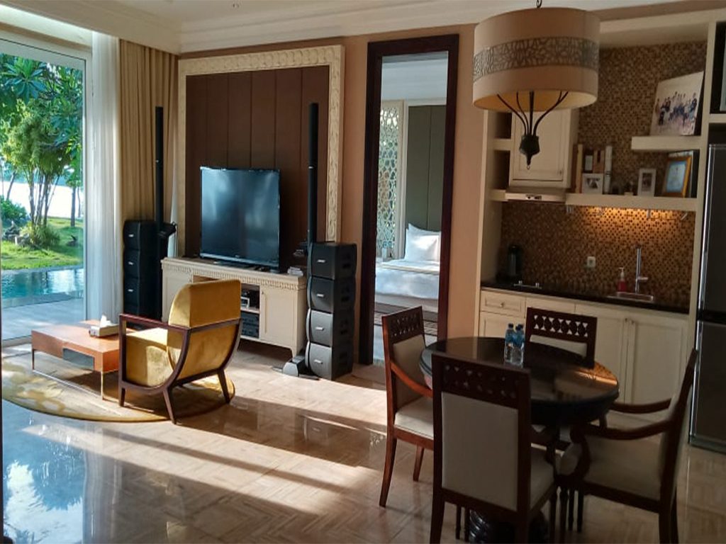 villa pulau h / pulau tengah